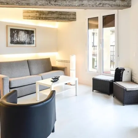 Belle View, Modern Apt With View Wifi.